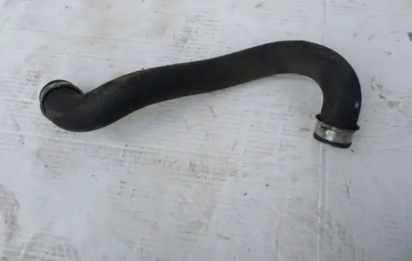 Mercedes-Benz CLS C219 Intercooler hose/pipe