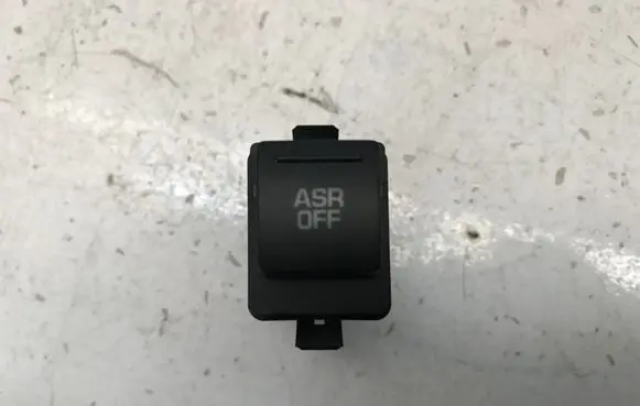 Traction control (ASR) switch