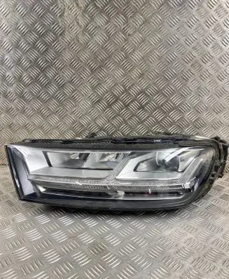 Audi Q7 4M Headlight/headlamp 4M0941033A