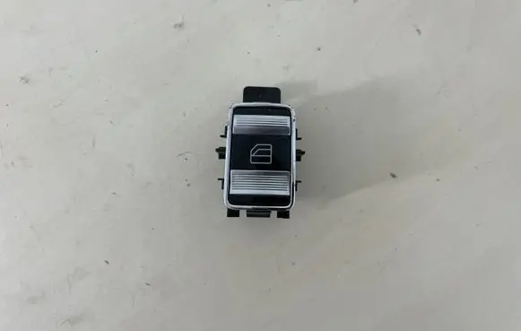 Mercedes-Benz S W221 Electric window control switch A2218706051