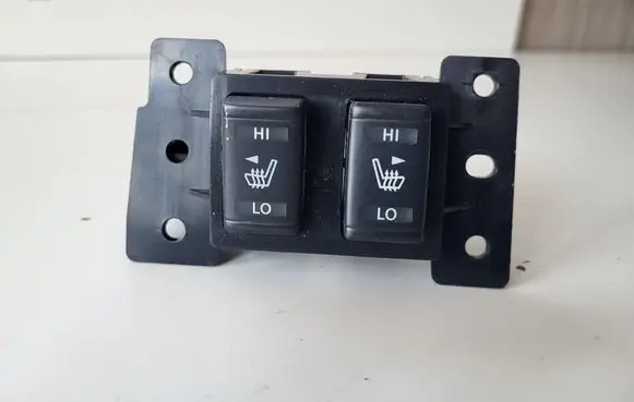 Nissan Pulsar Seat heating switch 969713ZL0A