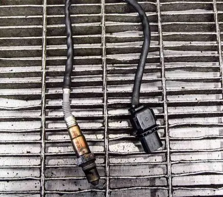 BMW X5 F15 Lambda probe sensor 0281004028 7793825