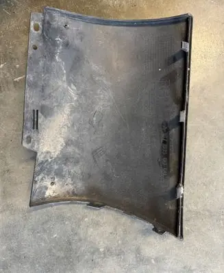 Mercedes-Benz GLS X167 Rear bumper corner part panel trim A1678858006