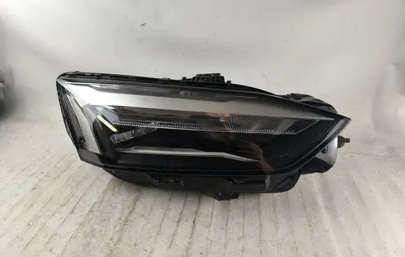 Audi A5 Headlight/headlamp 8W6941012 030112023200
