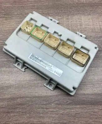 Chrysler Grand Voyager IV Central body control module P05082504AD 050825 04AD