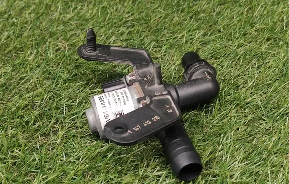 Coolant heater control valve