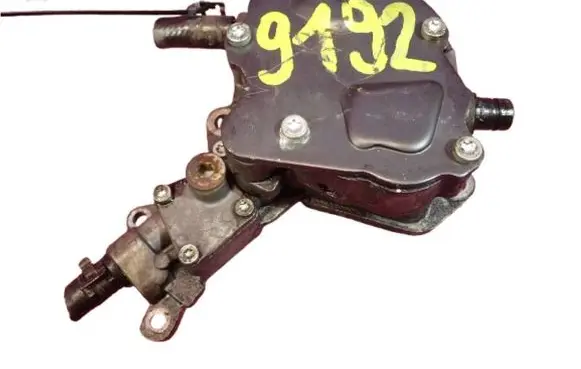Volkswagen Touran I Vacuum pump 038145209K
