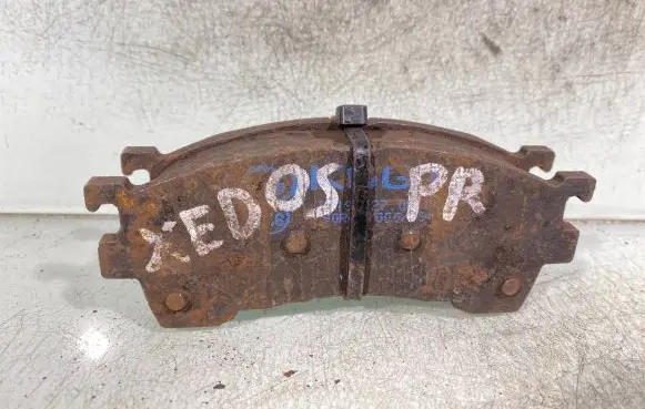 Mazda Xedos 6 Brake pads (front) 