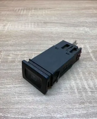 Volkswagen Golf IV Hazard light switch 1J0953235A 1J0953235B WITHPLUG