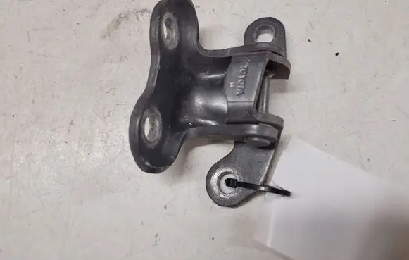 Toyota Corolla Verso AR10 Rear door upper hinge