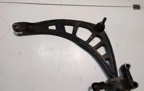 Mini Cooper Countryman R60 Front lower control arm/wishbone 9806520