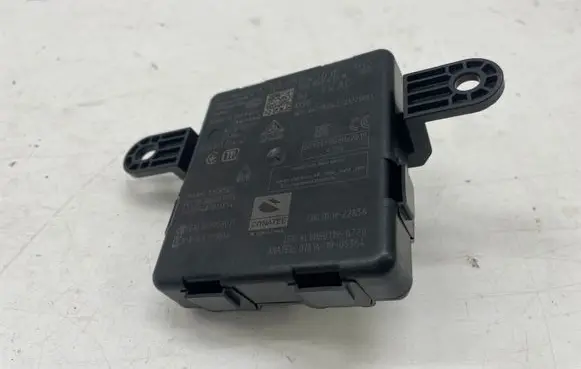 Audi A3 8Y Keyless (KESSY) go control unit/module 5WA959436H