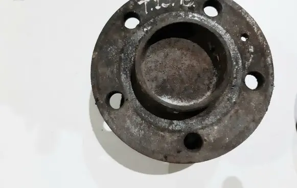 Volvo S80 Rear wheel hub