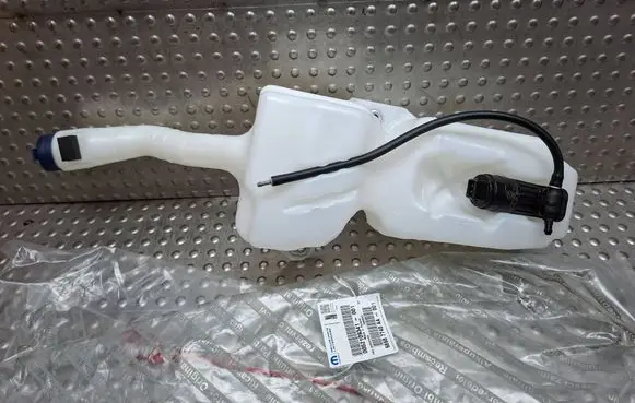 Fiat 500 Coolant expansion tank/reservoir S26336650 52109341