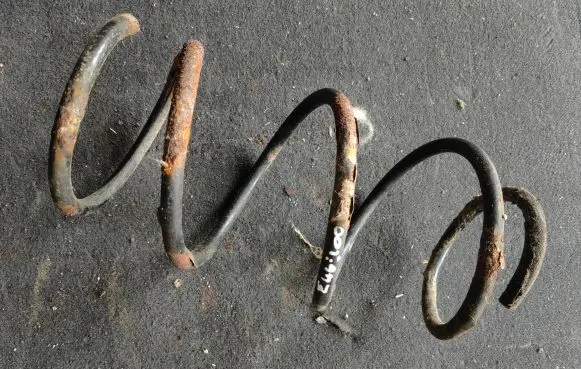 BMW 3 E46 Front coil spring