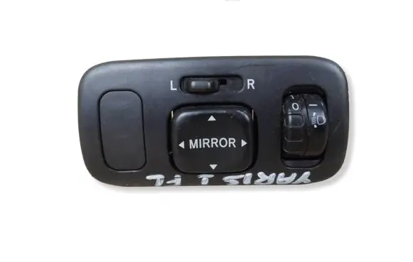 Toyota Yaris Wing mirror switch 