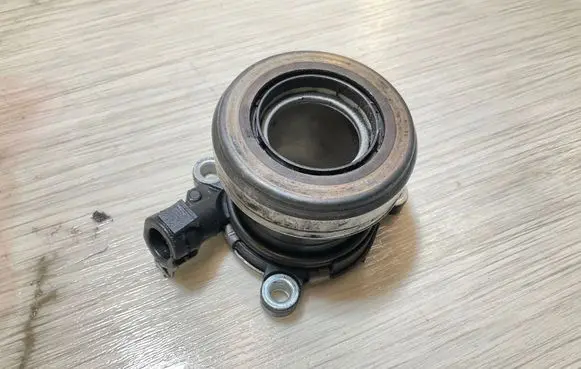Opel Mokka X Slave cylinder release bearing 
