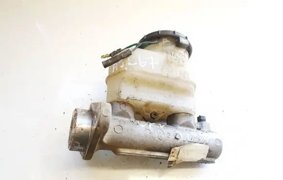 Honda CR-V Master brake cylinder
