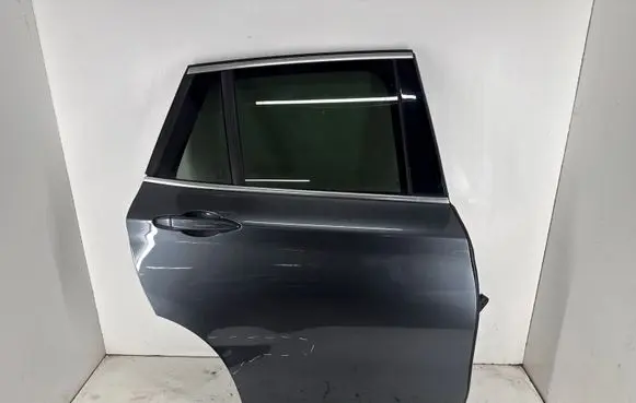 BMW X1 F48 F49 Rear door 41007461352 7461352