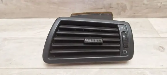 Fiat Ulysse Dashboard side air vent grill/cover trim 1484108077 1491963077
