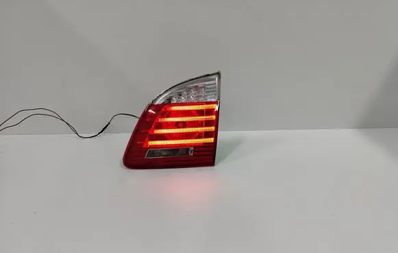 BMW 5 E60 E61 Tailgate rear/tail lights 7177698 717769807 63217177698