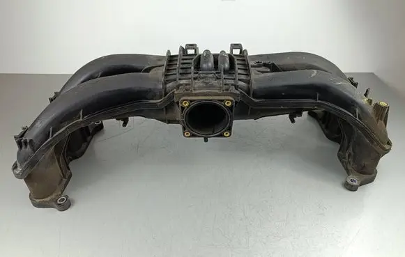 Toyota GT 86 Intake manifold