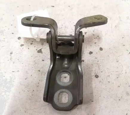 Opel Astra K Front door lower hinge