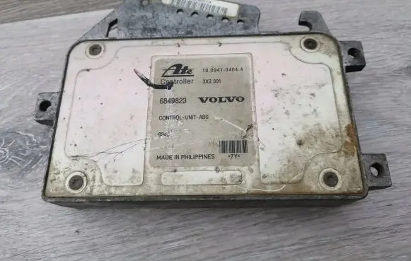 Volvo 850 ABS control unit/module 6849823 3X2391 10094104044