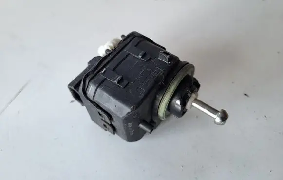 Renault Kadjar Headlight level adjustment motor 260562319R