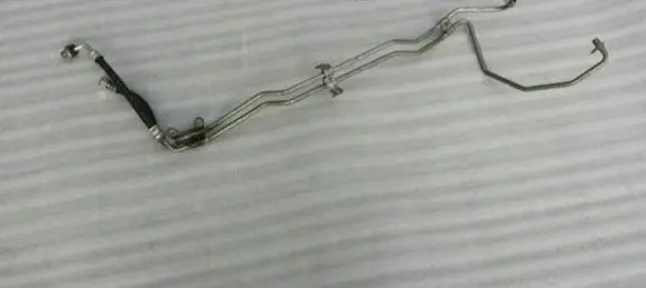 Mercedes-Benz S AMG W221 Gearbox oil cooler pipe/hose A2212702198 A2212703496