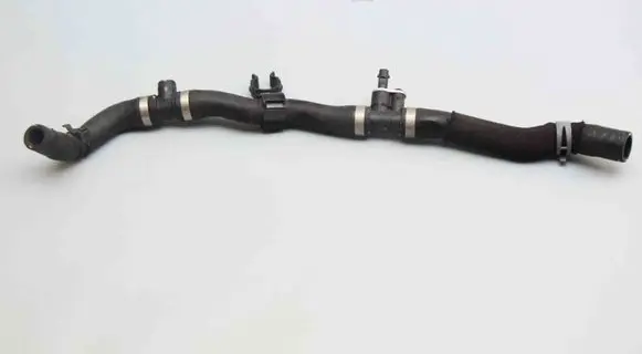 Engine coolant pipe/hose