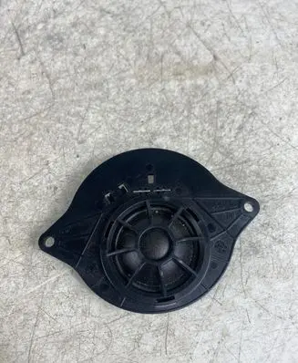 Audi A4 S4 B9 Panel speaker 8W0035399 90320000408