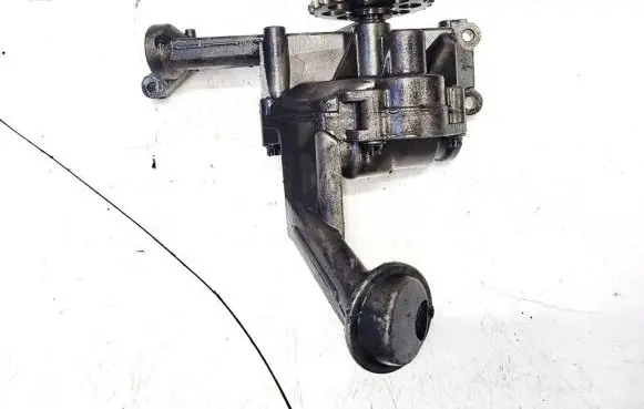 Mercedes-Benz A W168 Oil pump 