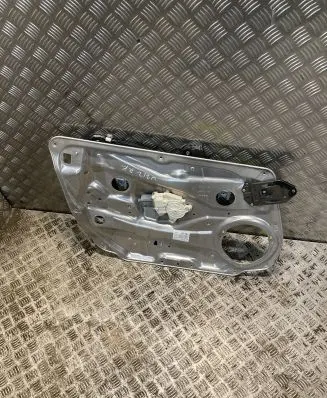 Mercedes-Benz E W212 Front door electric window regulator 2128201102 A2128201102
