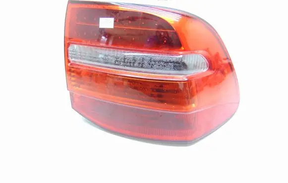 Porsche Cayenne (9PA) Rear/tail lights 7L5945208B