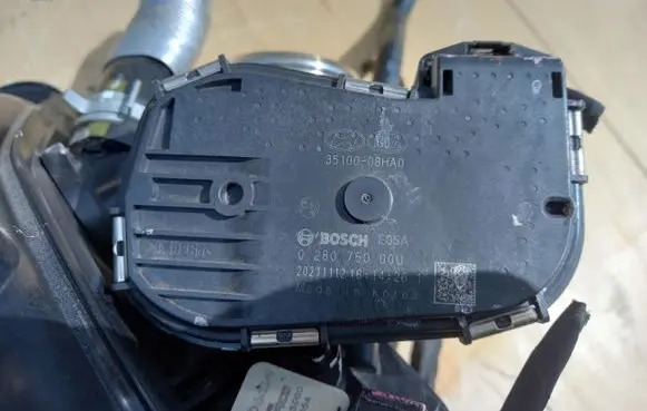 KIA Niro Throttle body valve 35100-08HA0