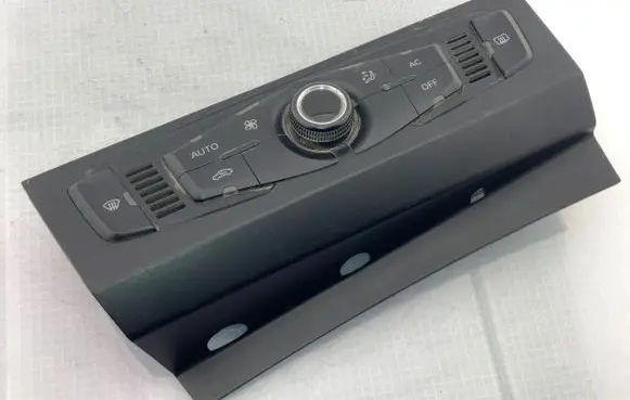 Audi A4 S4 B8 8K Climate control unit 8T2820043Q A2C53307432