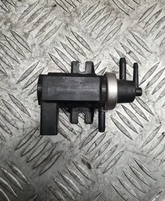 Volkswagen Golf IV Turbo solenoid valve 1J0906627 72290320