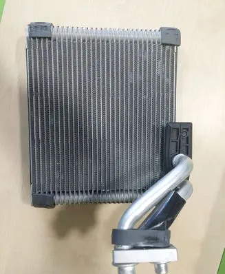 Ford Expedition Electric cabin heater radiator T77941B J2842