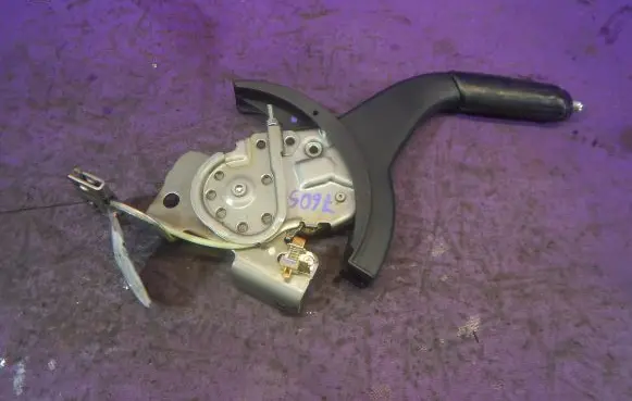 Mitsubishi Lancer VIII Handbrake/parking brake lever assembly
