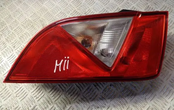 Seat Mii Rear/tail lights 15611F 154399020 1SL945095K