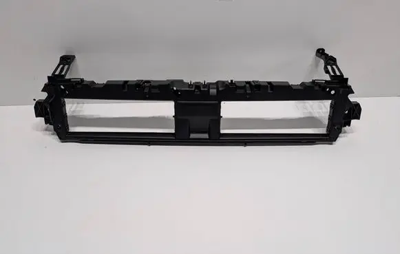 Other engine bay part