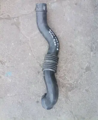 Renault Trafic II (X83) Intercooler hose/pipe