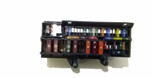 BMW 7 E65 E66 Fuse module 69005820