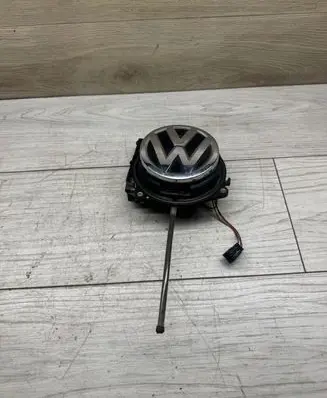 Volkswagen Golf VII Tailgate handle with camera 5G0827469C 057122012