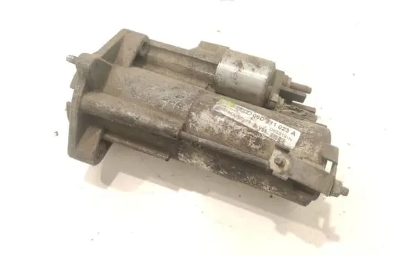 Audi A4 S4 B7 8E 8H Starter motor 06D911023A D6GS19