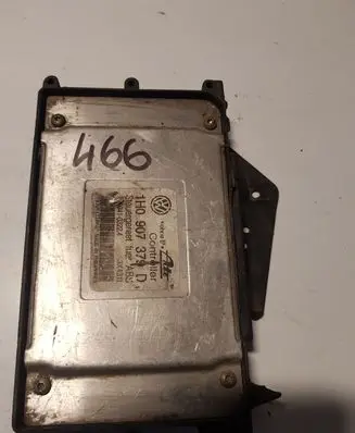 Volkswagen PASSAT B4 ABS control unit/module 1H0907379D