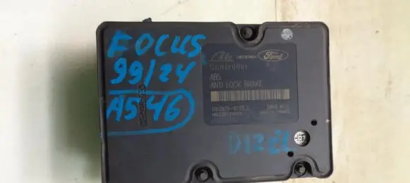 Ford Focus ABS Pump 2M512M110EC