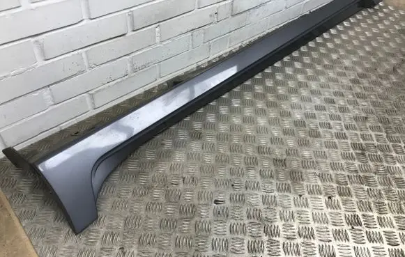Lexus CT 200H Sill 7586076010