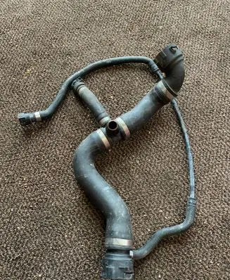 BMW 1 E81 E87 Engine coolant pipe/hose 7566031